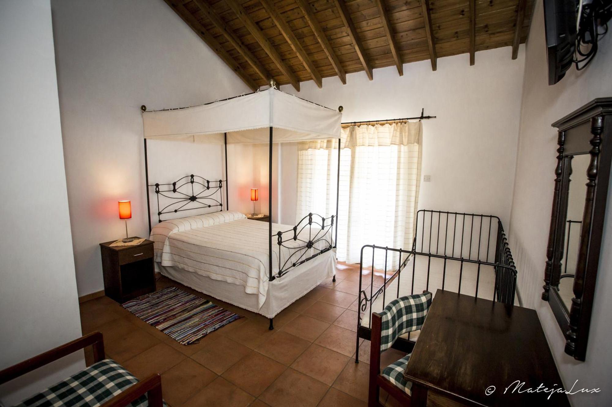Ambelikos Traditional Agrohotel Potamitissa Exterior photo